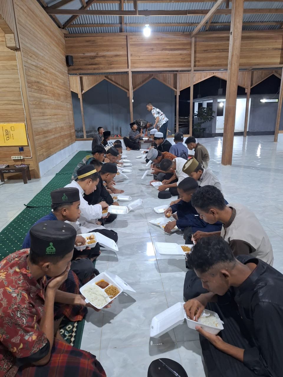 Kegiatan Pondok Pesantren Darussalam Bacan - Foto 18